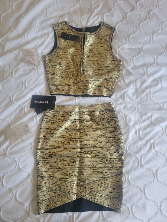 bebe Dresses & Skirts - bebe Gold/Black Metallic Women’s Sleeveless Mini Combo- Slim Fit